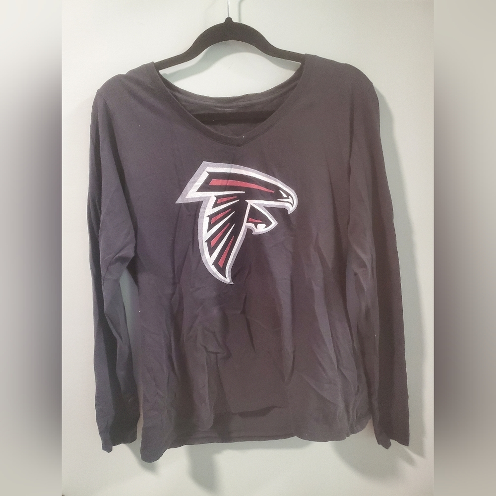 Falcons long sleeve shirt